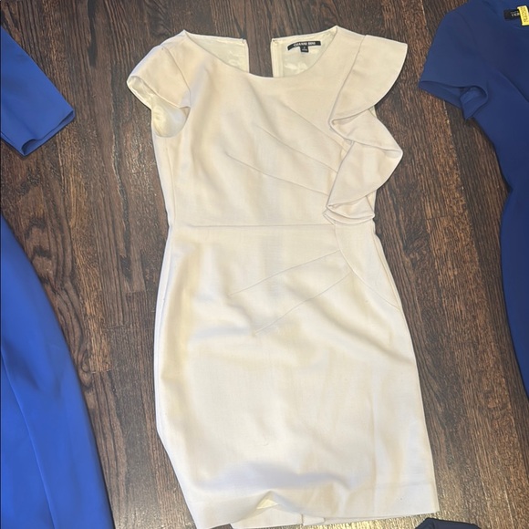 Elegant Blue and Floral Dress Collection - Picture 6 of 10